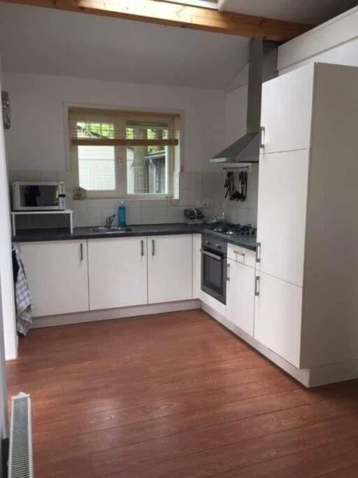 Heerlijk Huis In Een Prachtige Bosrijke Omgeving. Putten Esterno foto
