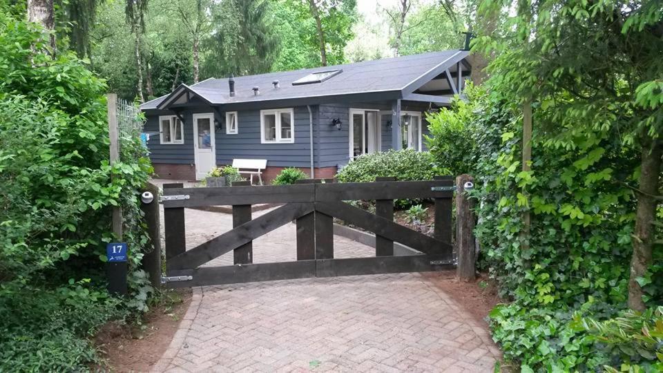 Heerlijk Huis In Een Prachtige Bosrijke Omgeving. Putten Esterno foto